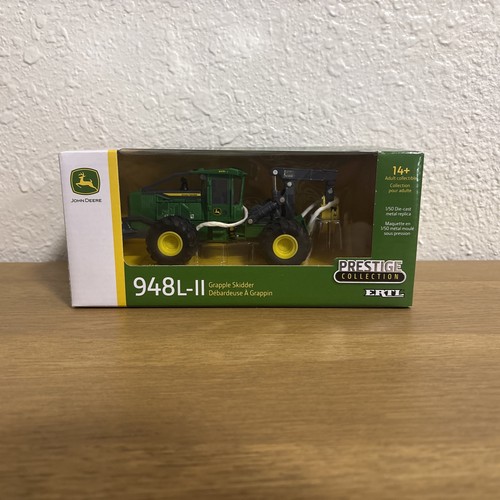 Ertl 45677 john - 45677, 948l-ii